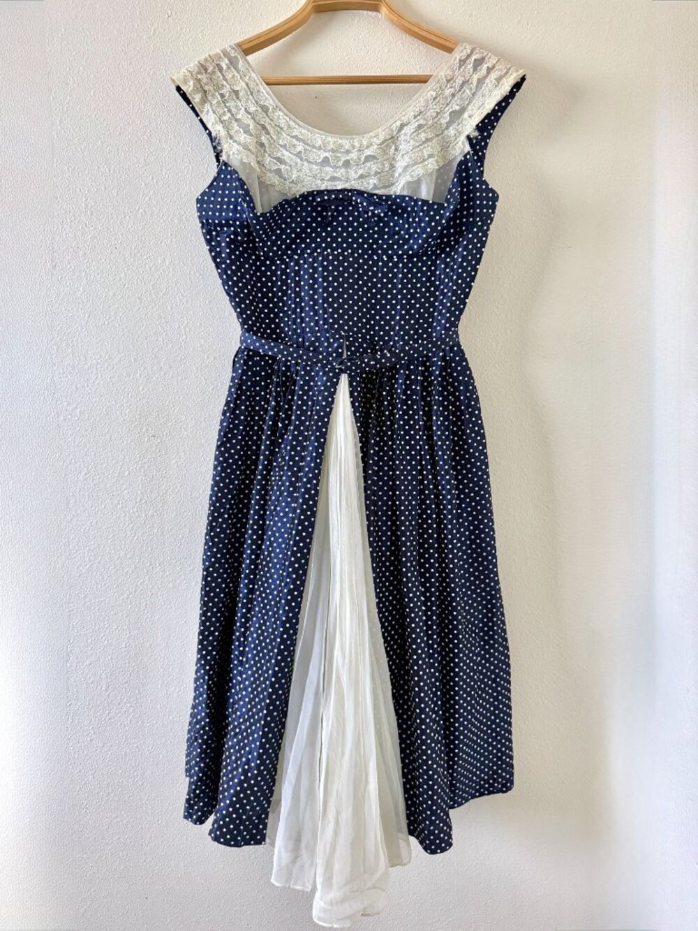 Vintage 1950s Sleeveless Fit And Flare Midi Dress In Blue And White Polka Dots